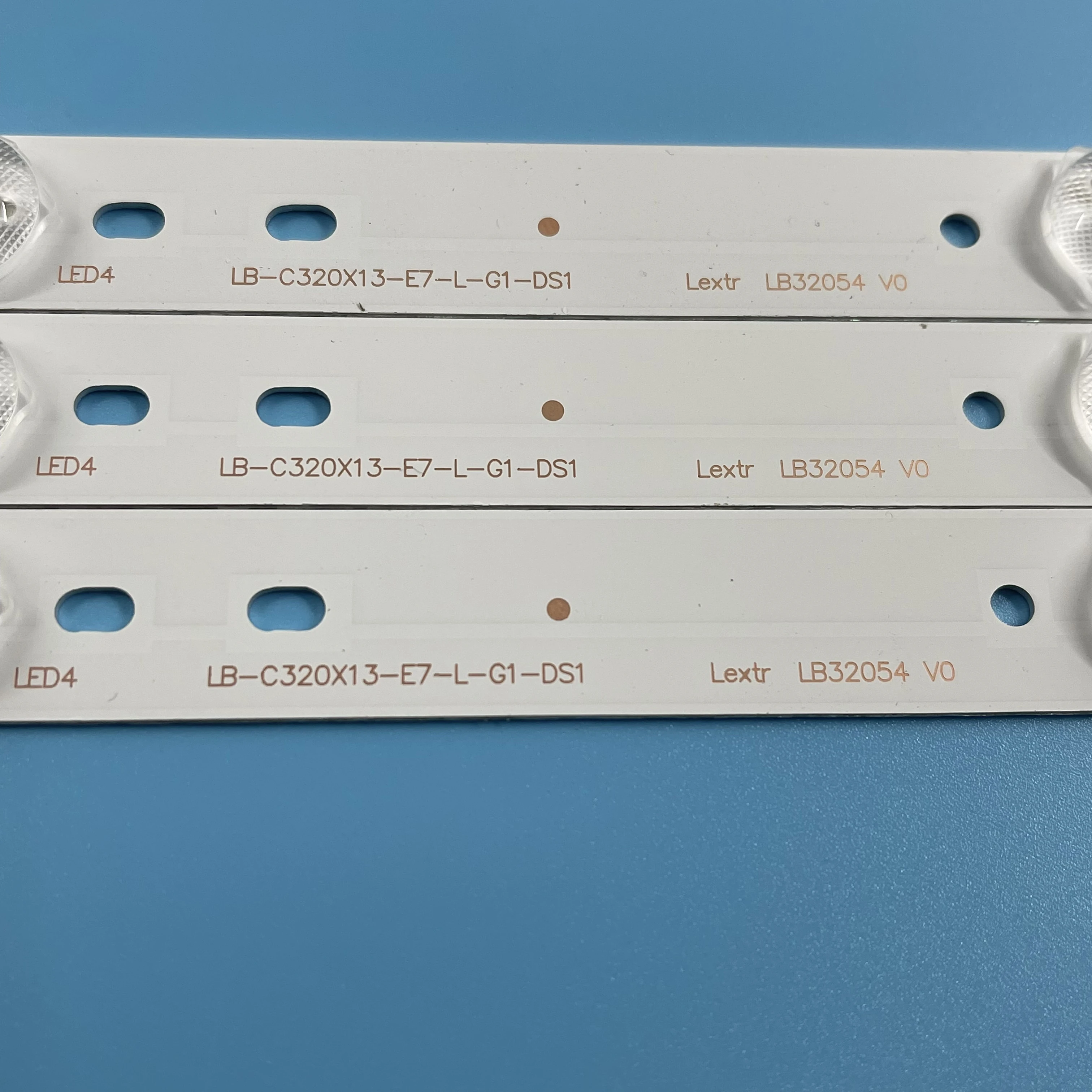 LED Backlight For TELEFUNKEN LED32S22T2 DEXP H32B7200C Ericsson 32lec2500 32lec2000 supya stv-lc32t880wl bbk 32lem-3081/t2c