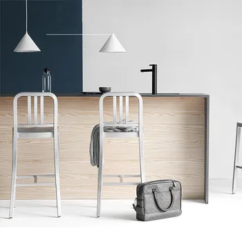 

Industrial Style High Bars Tools with Backrest Metal Counter Bar Stool Bar Chairs for Cafe Restaurant