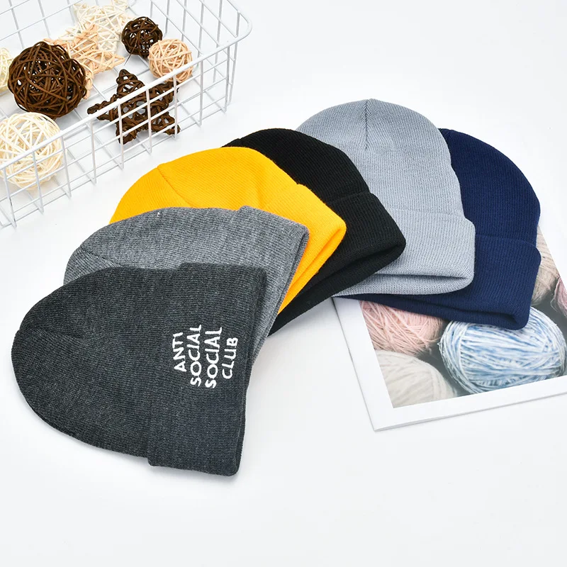 

SLECKTON Fashion Beanies Hat Men Winter Hats for Women Knitted Embroidery Letters Caps Outdoor Warm Bonnet Skullcap Unisex Hats