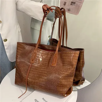 

New Alligator Leather Big Casual Totes Handbags Women Shoulder Bags 2020 Fashion High Capacity Lady's Travel Bags Female Purses