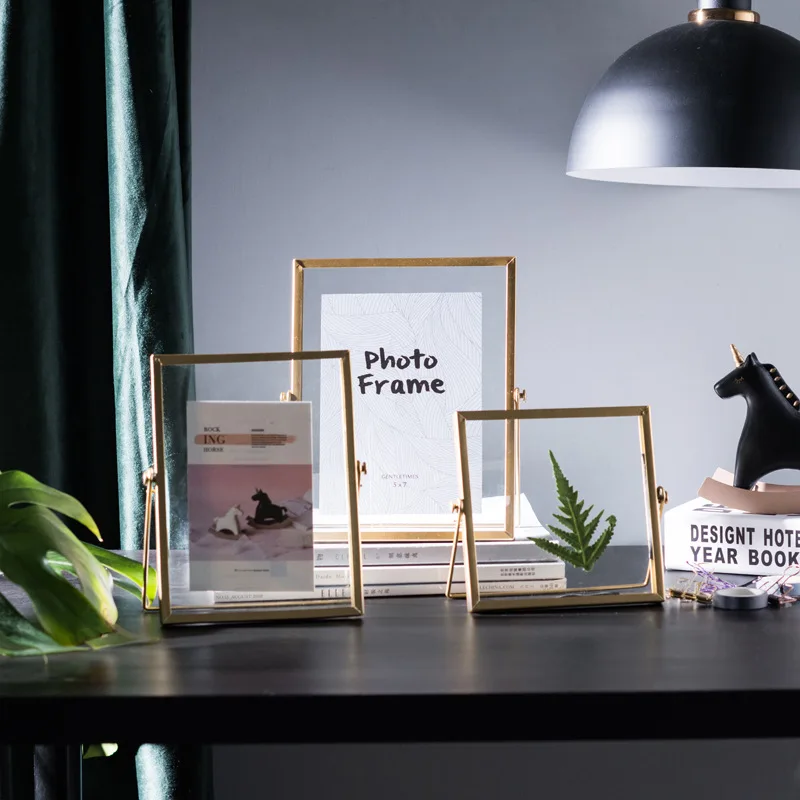 

Wrought Iron Geometric Photo Frame Set Up Nordic Wind Photo Metal Glass Bracket Home Personality Creative Decoration Ornaments