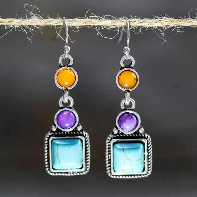 2021 Bohemian Ethnic Style Green Dangle Earrings For Women Tribal Jewelry Vintage Long Drop Earring Fashion Personality Gift Earring D446