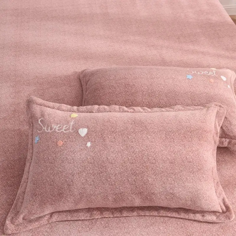 1564729402_889798752_3