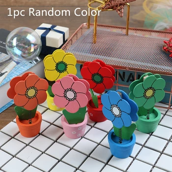 

1 PCS Lovely Creative Little Flower Hood Wooden Crafts Memo Clamp Photo Clip Note Holder for Office Study Room Decoration