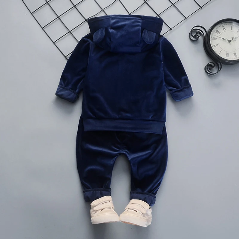 10919689526_455337368