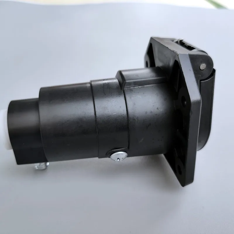 CVP 7 Poles Blade Round Truck Trailer Socket 7-Way RV Connector Replacement 7 Pin Female Car End Camper Caravan Accessories