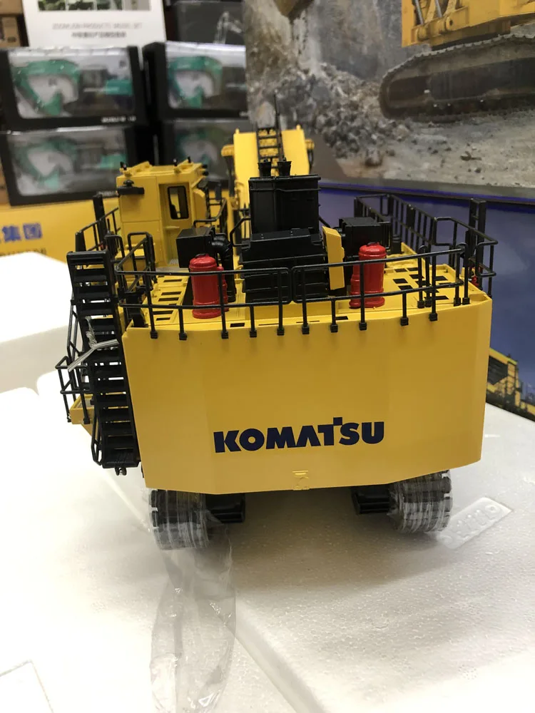 NZG 933 1:50 Komatsu PC4000 горный экскаватор с передней игрушечная Лопата