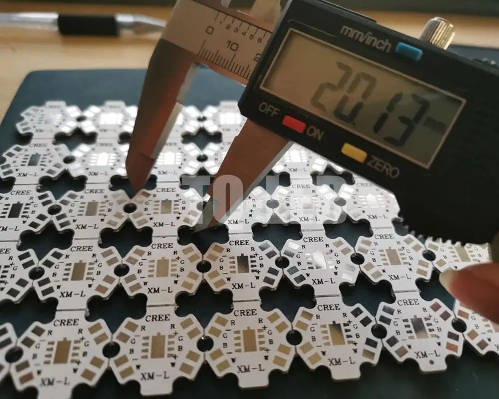 Монтажная плата 20 мм Алюминий подложка 5050 Четырехцветная RGBW Cree XML-RGBW Semiled-RGBW с