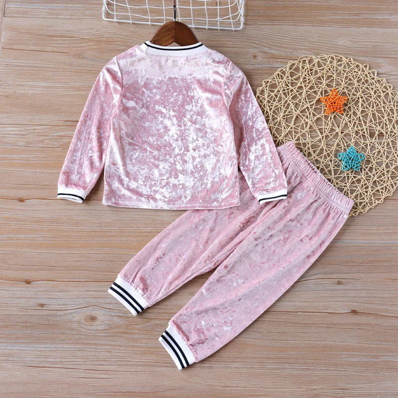 Roupas de Inverno Hoodie + Calças Roupas do Bebê dos Miúdos Meninas Outono Manga Longa Ouro Veludo Esportes 2 Pcs Ternos 16 pcs ternos roupas do bebê dos miúdos