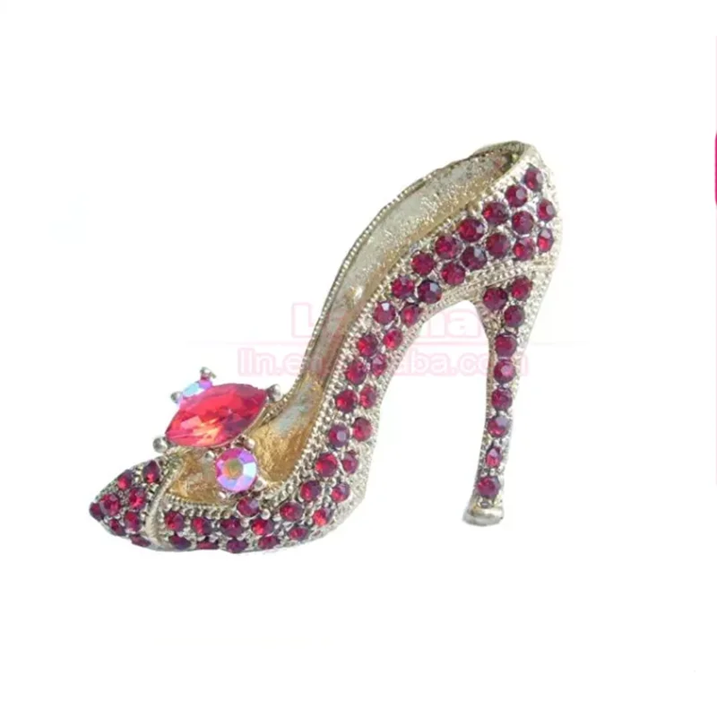 

100 шт./лот золотистая брошь на высоком каблуке с кристаллами красного цвета