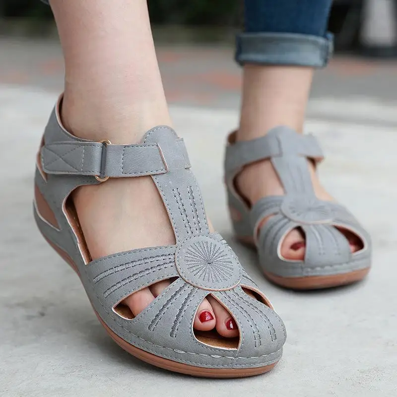

Summer Gladiator Women Sandals Female Beach Outdoor Back Strap Hollow Wedge Platform Flat Solid femmes sandales zapatos mujer