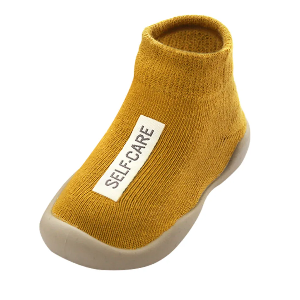 Зимняя Теплая Обувь для новорожденных мальчиков и девочек; однотонные Нескользящие вязаные носки с надписями; детская обувь Туфли - Цвет: Цвет: желтый