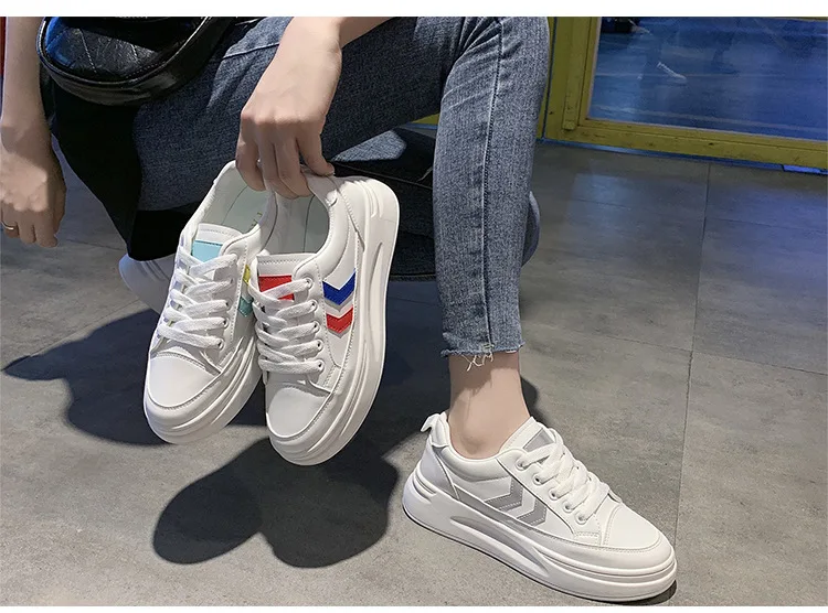 12523437082_1580826318