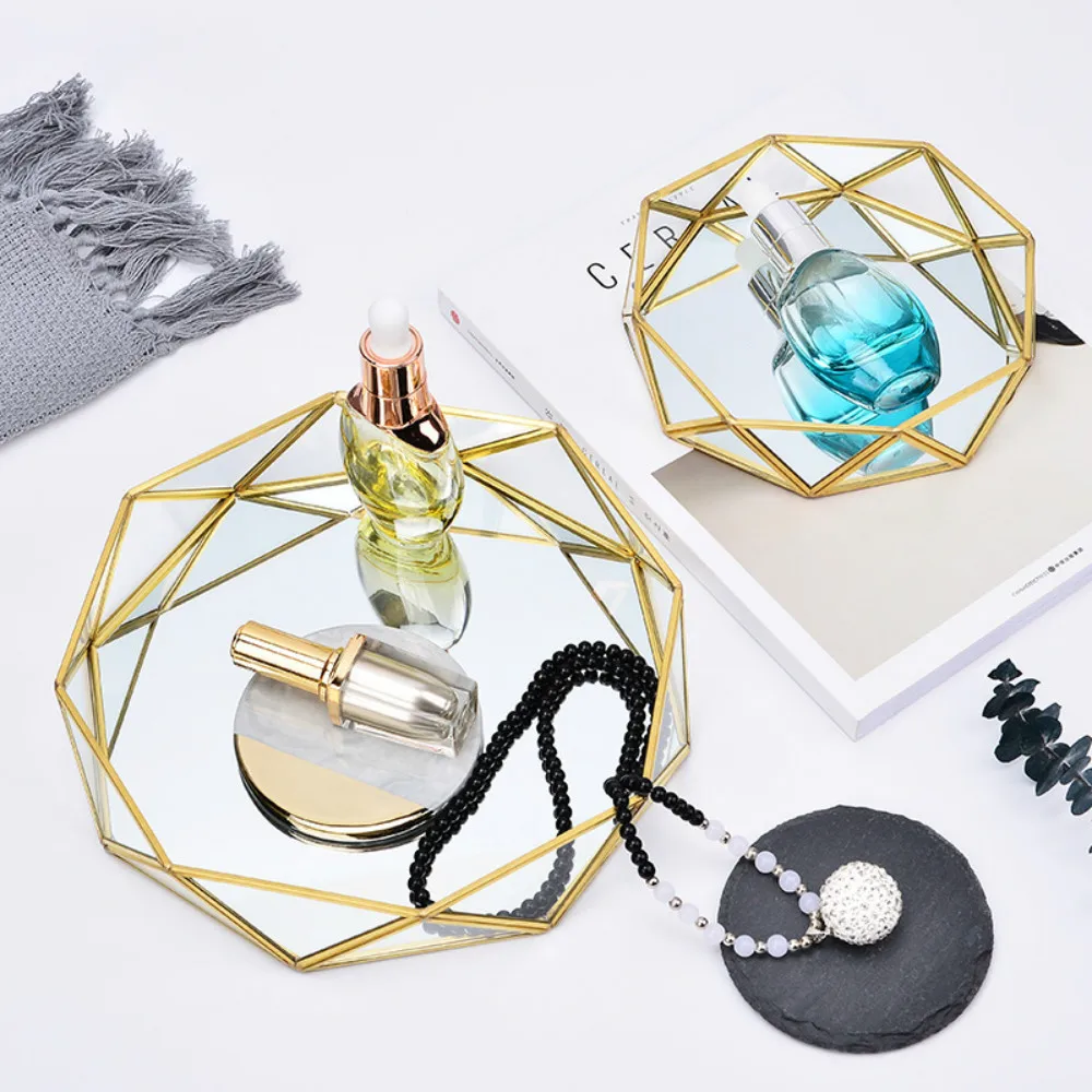 

Nordic Golden Storage Trays Simple Style Baskets Glass Copper Geometry Tray Home Organizer for Jewelry Necklace Dessert Plate