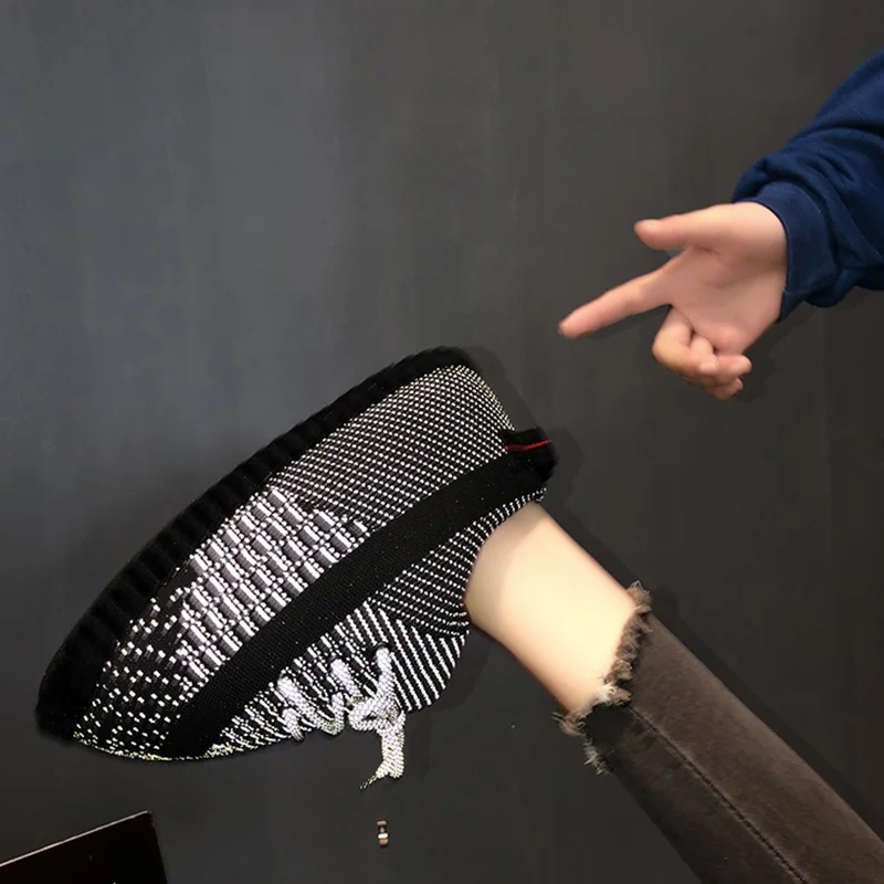 New Winter Glowing Home Slippers  Unisex House Slippers Indoor Warm Reflective Shoes Woman Flash Sneakers