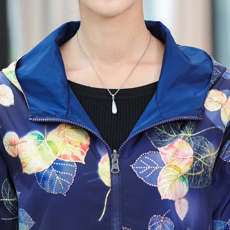 

Mom Autumn Clothing Thin Coat Short Casual Middle-aged WOMEN'S Spring And Autumn Nobility Jacket Long Sleeve Elegant on Clothes