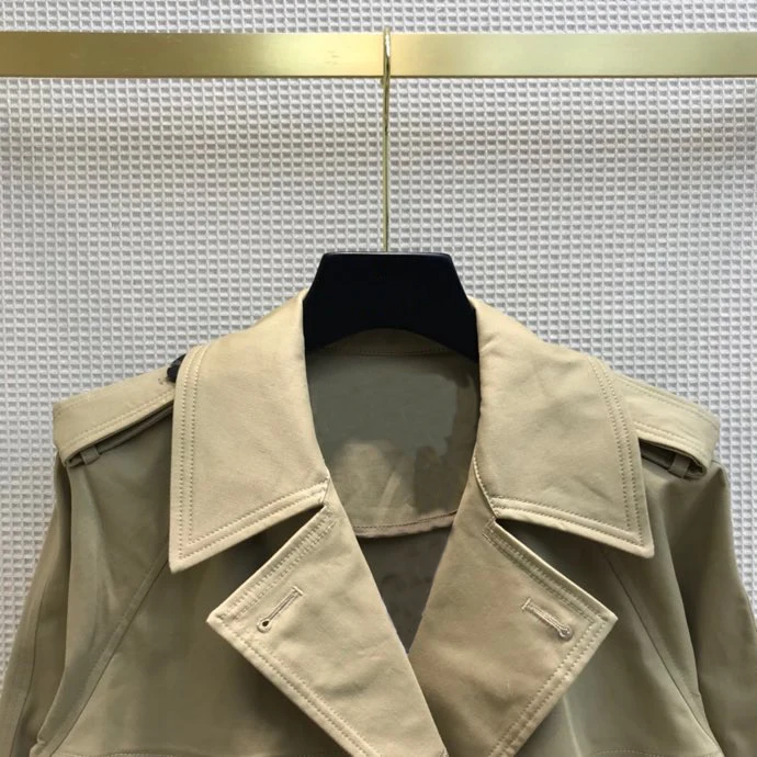New with long bees in early autumn the  version of its  embroidery double breasted over the knee dust coat womens parka