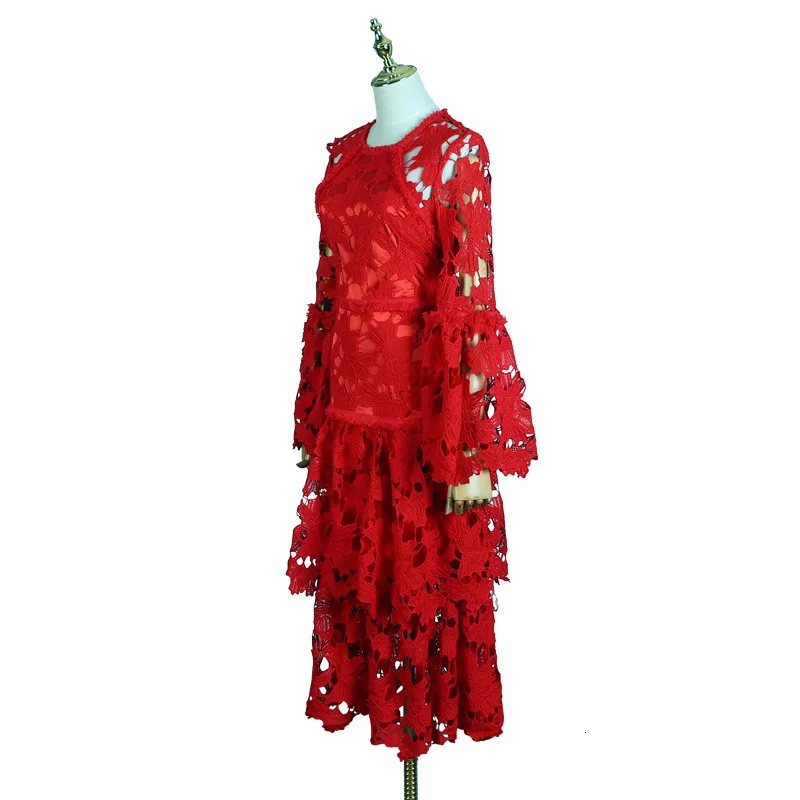 [EAM] Новое весенне-летнее платье с круглым вырезом и длинным рукавом-фонариком, красное кружевное платье с разрезом, женское модное платье JQ127