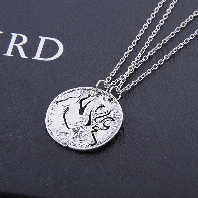 2658486788_1964286240