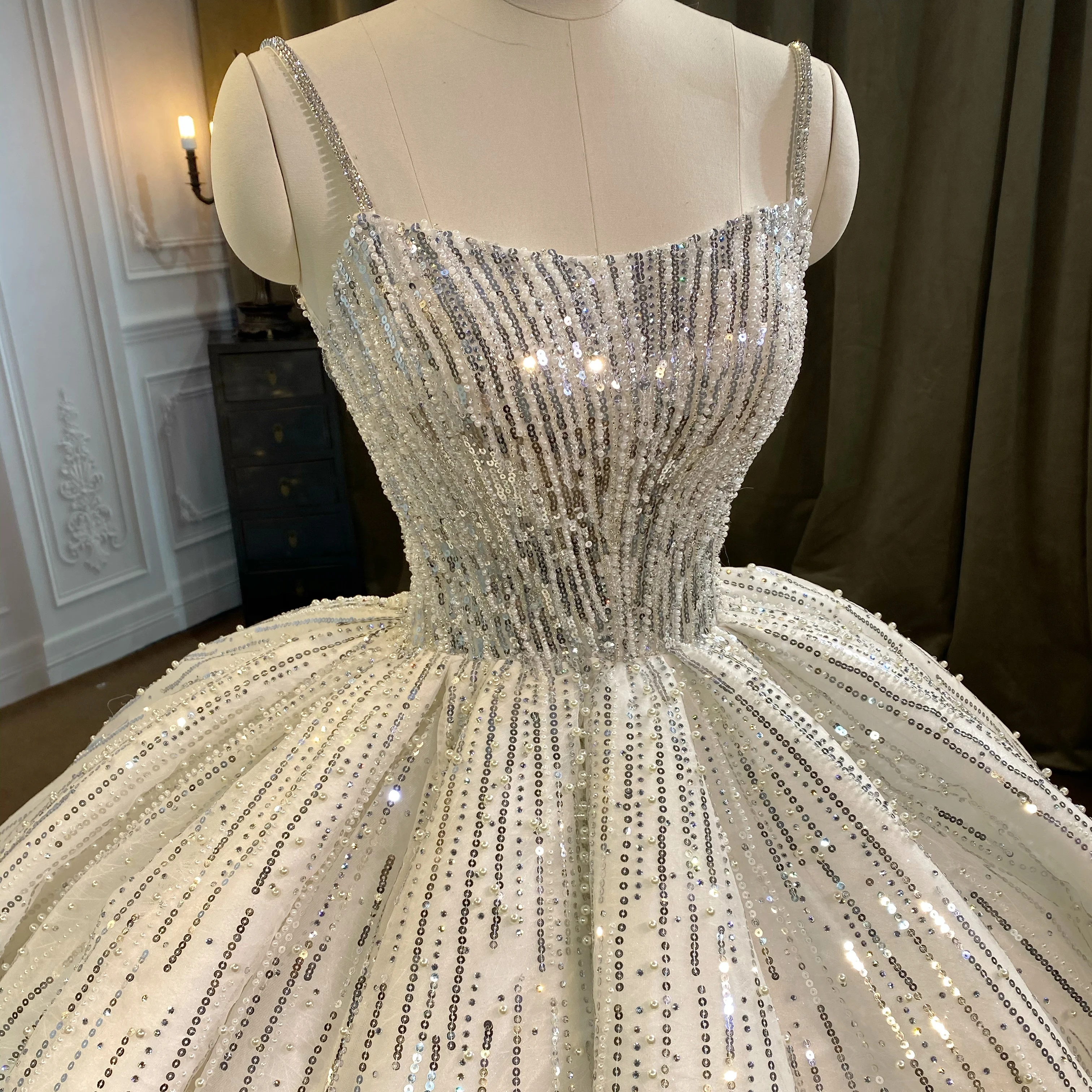 Marnahm 2022 New Design Luxury Woman Wedding Dress VNeck Full Bead