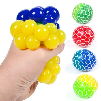 

4 Style Cute Anti Stress Face Reliever Grape Ball Two-color in One Pectin TPR Vent Ball Funny Decompression Toy For Student Gift