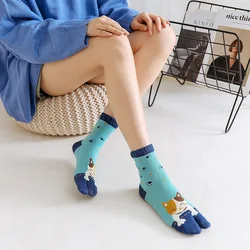 Women 's Cotton Two-toe SocksTube Autumn and Winter Kawaii Cartoon Animal Sweat Absorbing Warm Trotter Socks Cute Toe Socks Sub-