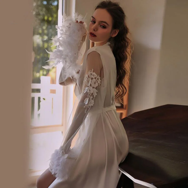 Long Bride Robe Wedding Pijama White Bathrobe Female Sexy Sleepwear Women Mesh And Feather Cuffs Homewear Embroidery Lace FG394