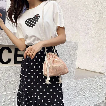 

Flower Drawstring Summer Crossbody Pouch Small Beach Holiday Shoulder Handbags Summer Woven Drawstring Women Straw Pouch