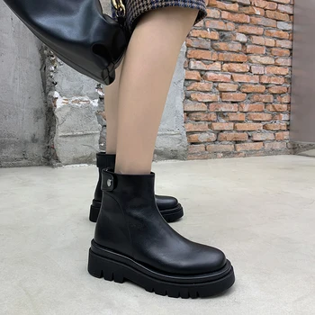 

Fashion Autumn Winter Platform Women Ankle Boots Back Zipper Metal Rivets Chunky Heels Pumps Wedding Basic Shoes Woman