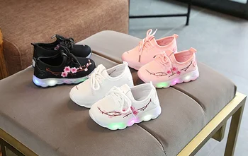 

Size 21-30 Children's Casual Sneakers Baby Boys Girls Glowing Shoes Lighted Sneakers Kids Led Shoes embroidered Shoes with Light