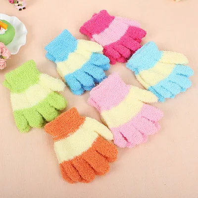 Winter Warm Baby Gloves Children Knitted Stretch Mittens Kids Fluffy Girls Gloves Full Finger Glove Knitted Random Boys Gloves