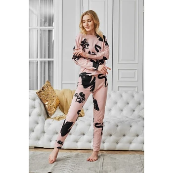 

Longsleeve female kaftan "unique" pink, RR 40-42