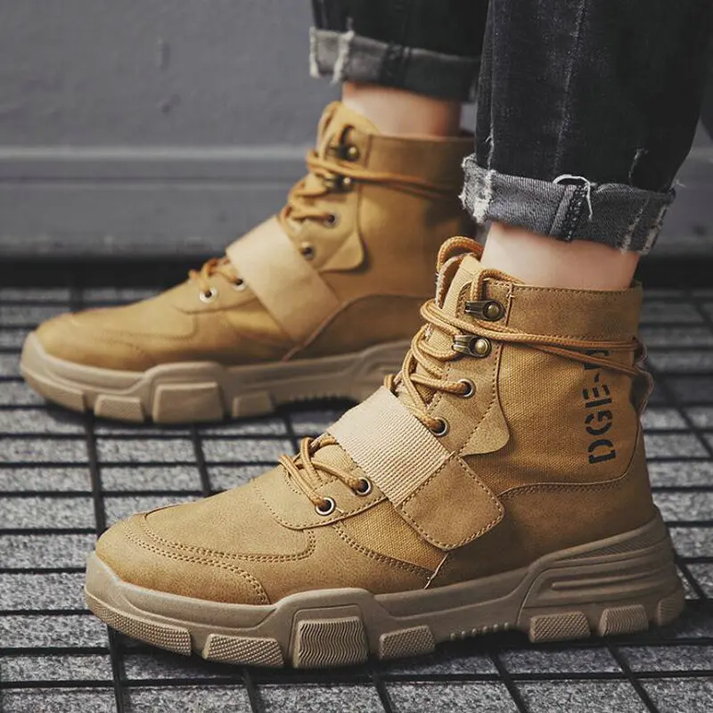 round toe desert boots