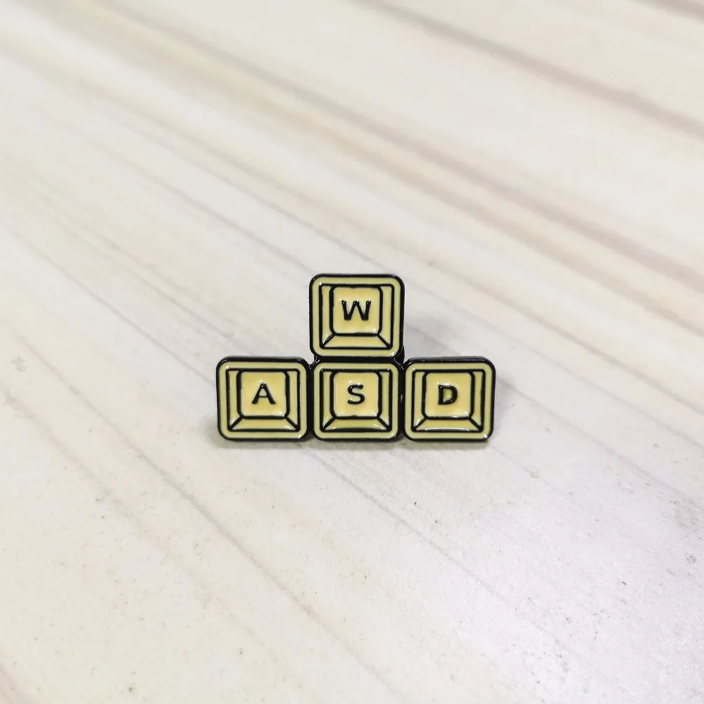 Буквы васд клавиатура эмаль штифт игра планшеты Броши подарок значок игры