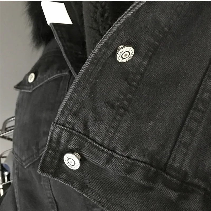 awesome  Winter Big Fur Collar Lambswool Lining Denim Jacket Women Thick Warm Black Short Jeans Jacket Loose
