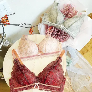 

Romantic thin cup lingerie and panties set lace gathered underwear suit big breasts no steel ring soft girly bra set women