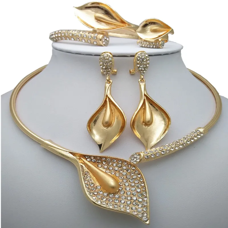 Online Königreich Ma Fashion Nigerian Frau Hochzeit Afrikanische Perlen Schmuck Set Gold Farbe Mode Dubai Gold Farbe Braut Geschenk