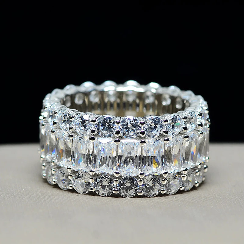 12401055458_1676156516