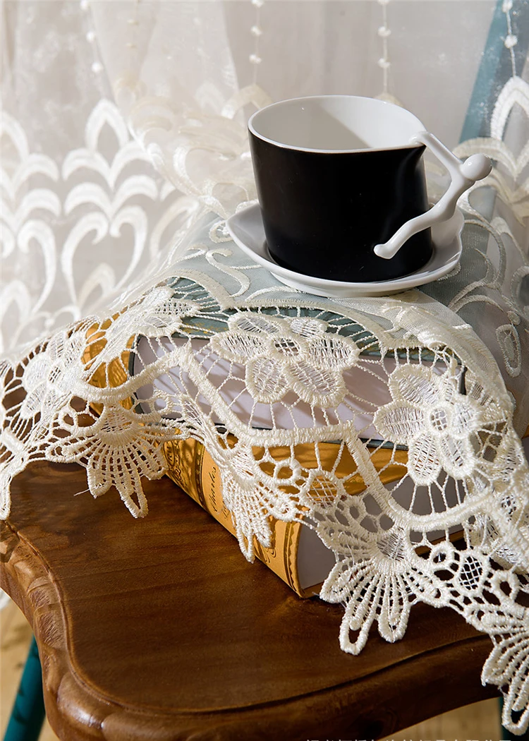 2436967426_1566249100