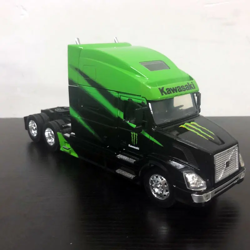 VOLVO TRUCK (8)