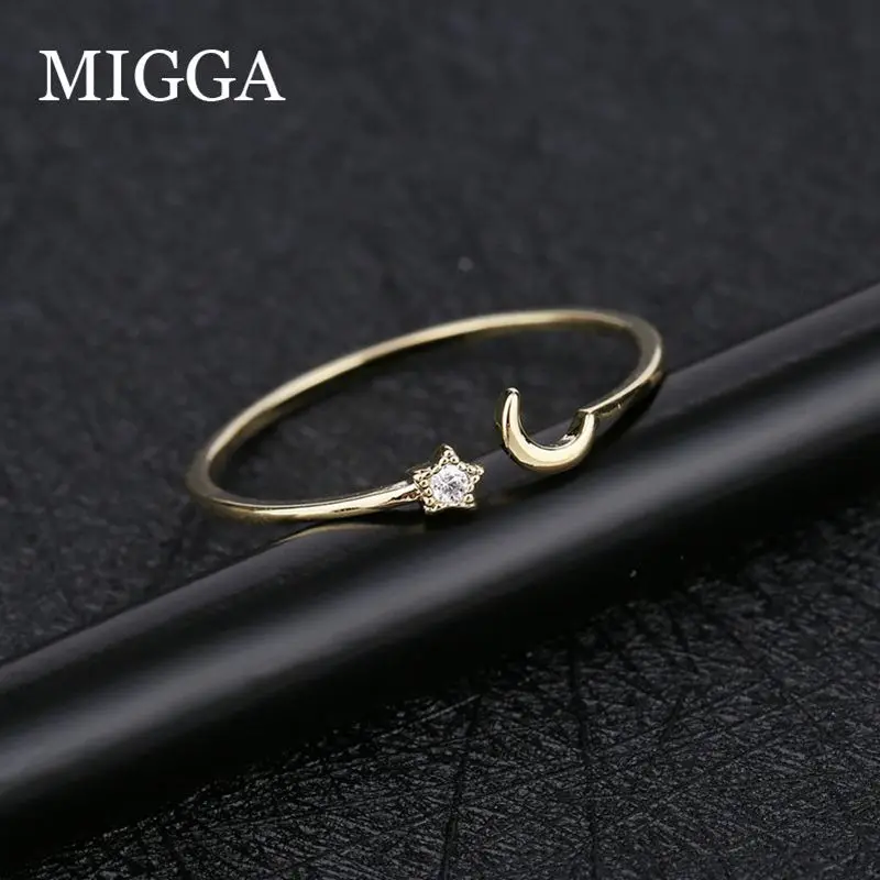 moon ring design