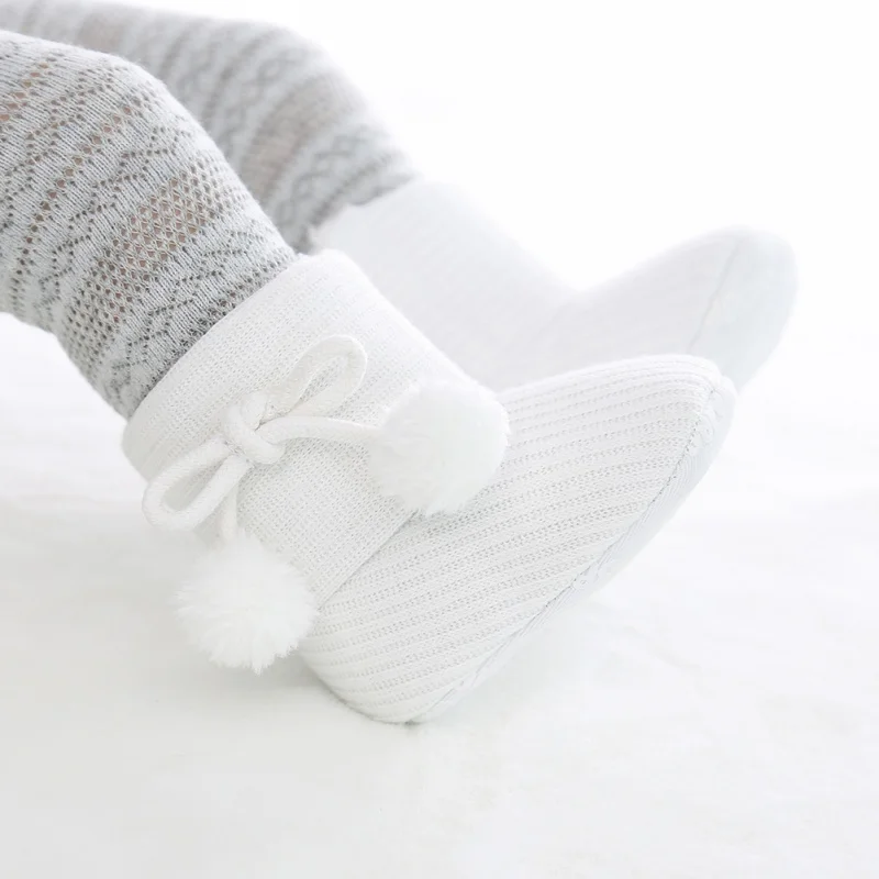 Зимняя Теплая обувь для маленьких девочек для первых шагов, повседневные сапоги для новорожденных сапоги до середины икры с мехом короны, без шнуровки, на меху, 0-18 месяцев