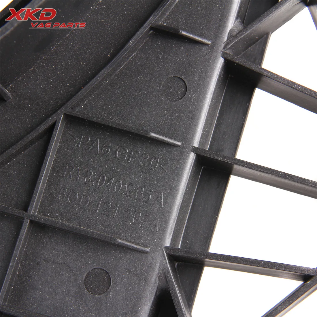 6R0121207 радиатора охлаждения кожух с вентилятором для V-W поло 2013- 6R01212079B9