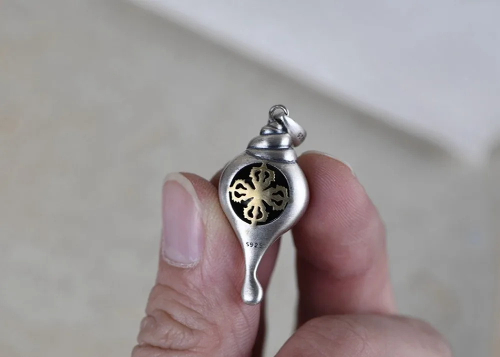 silver-conch-pendant001D