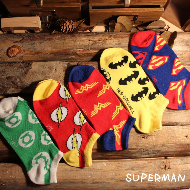 Горячая распродажа! Мужские носки, хлопок, Супермен, Человек-паук, Капитан Америка, отомстил, мужские черные короткие носки, цветные носки с забавными рисунками