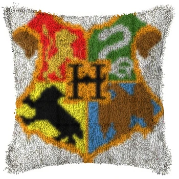 

DIY Latch Hook Rug Kits Cartoon Yarn Cushion Carpet Cover Floor Mat 3D Cartoon Sewing Needlework Gift for Adults Kids