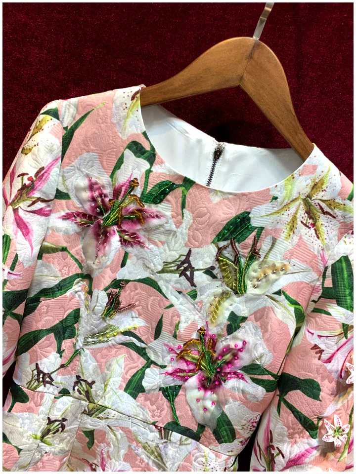 Svoryxiu модное взлетно-посадочной осень-зима вечерние платье Для Женщин Половина рукава роскошный цветок лилии Кнопка аппликацией жаккардовое элегантное платье