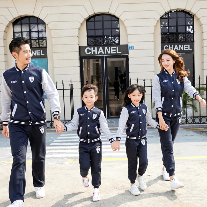 

2020 New Style Parent-Child Matching Outfit Autumn and Winter Family Two Piece Set Cotton Womens Tracksuit Set Mom Dad FamilySet