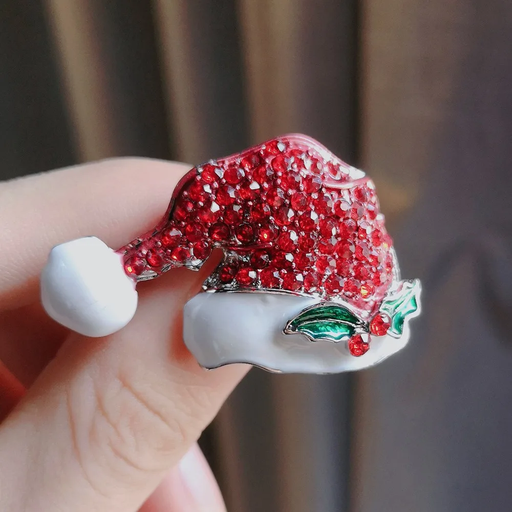 Rinhoo Christmas Crutch Brooches Gifts For Women New Year Red Hat Snowflake Gloves Xmas Gift Box Socks Boots Rhinestone Brooch