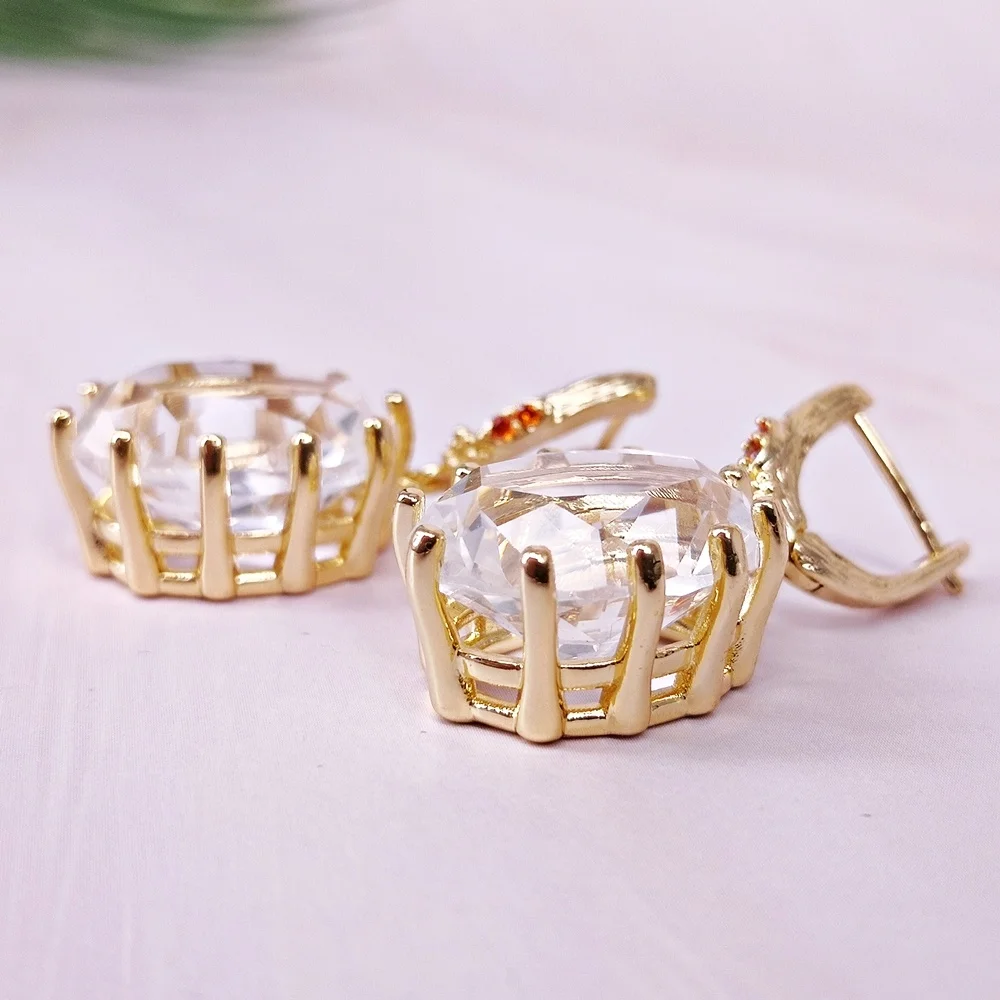 DreamCarnival1989 Women Dangle Earrings Big Clear White Zircon 18mm Shiny Fine Cut Dating Fashion Jewelry New Year Gift WE4108W